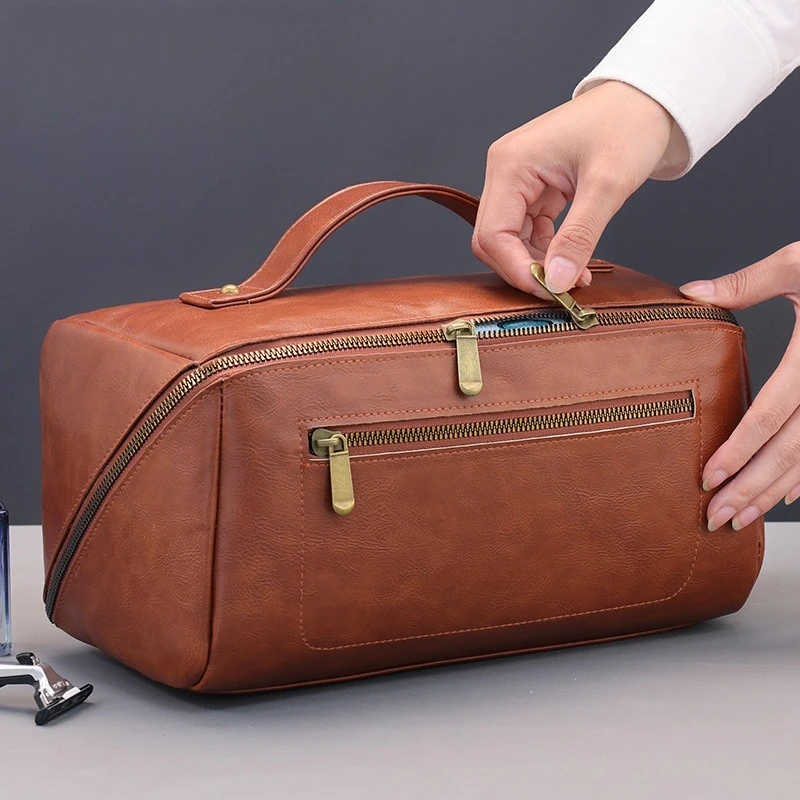 حقيبة مكياج عتيقة من جلد البول - مراجعة Mens Grooming Travel Kit وسعره
