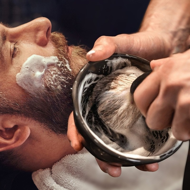 طقم فرشاة حلاقة يدوية مع وعاء  - مراجعة Mens Grooming Travel Kit وسعره